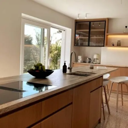 Les Goemons, Family House Holiday home *